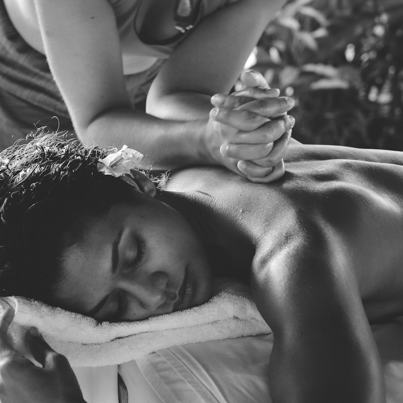 Back massage in progress
